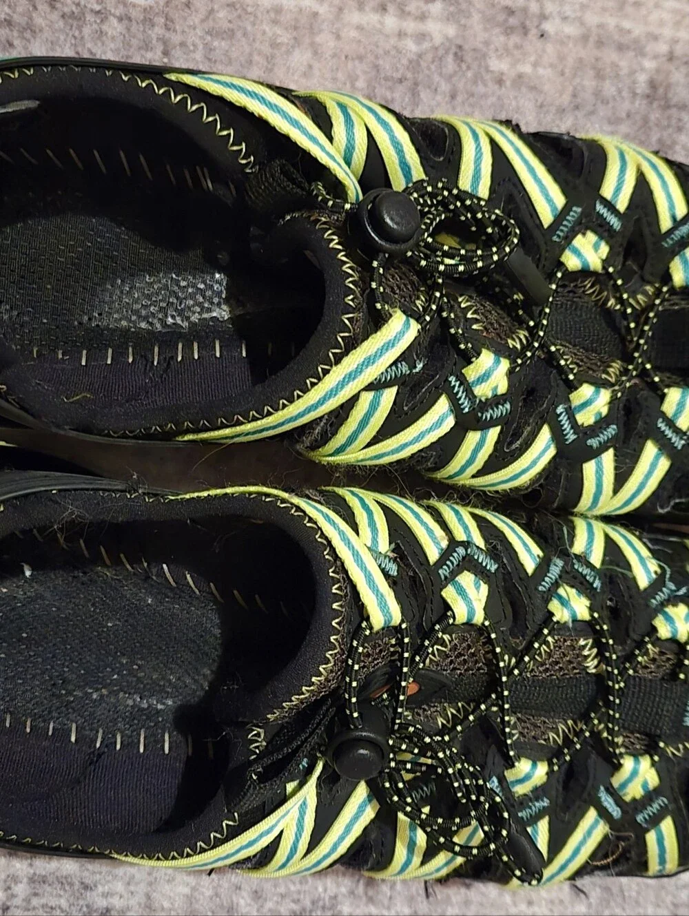 Merrell Men's Black and Yellow Trail Sandals 8 1/2 Womens 11 Used. No Insert.
